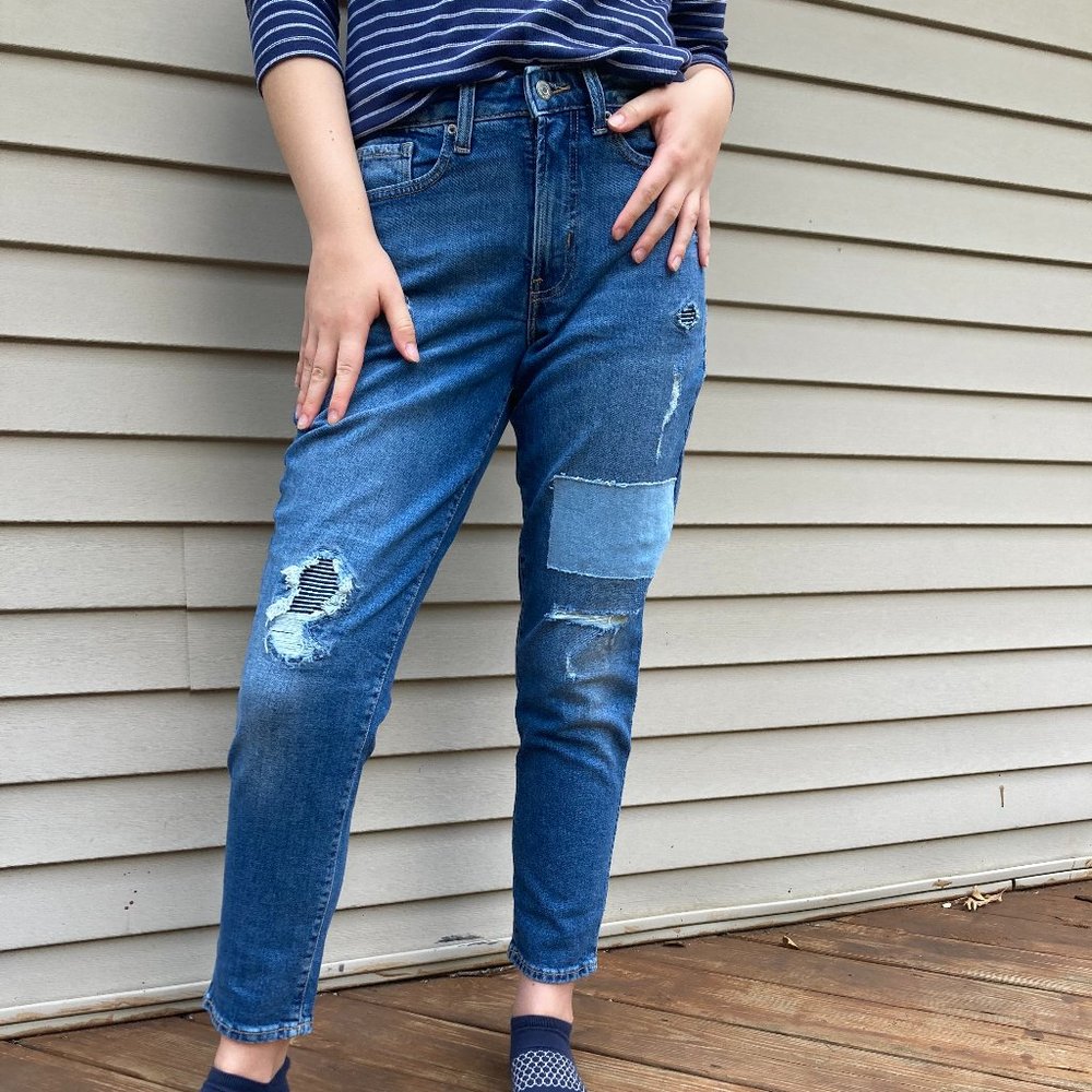 NWT Old Navy Distressed Patterned Straight Jeans